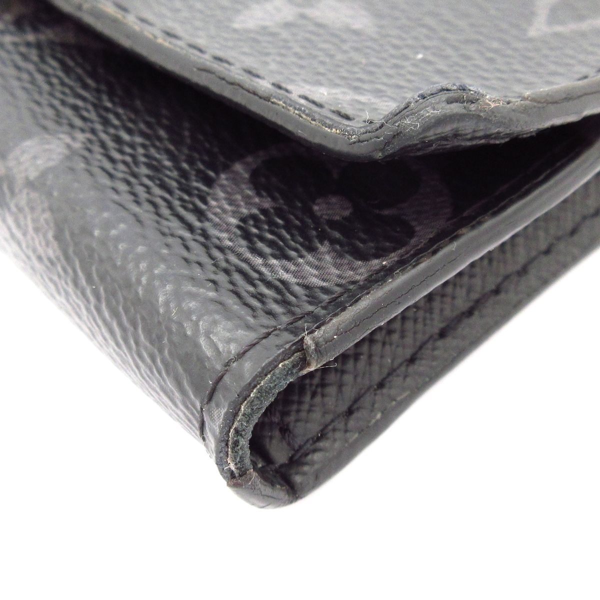 Louis Vuitton Key Case Monogram Eclipse Multicles Key Holder — view 6