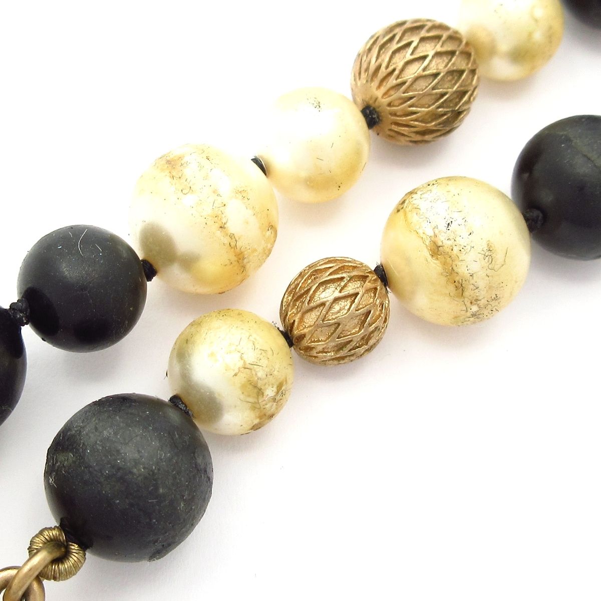 Chanel Necklace CC Logo Ivory Black Gold — view 6