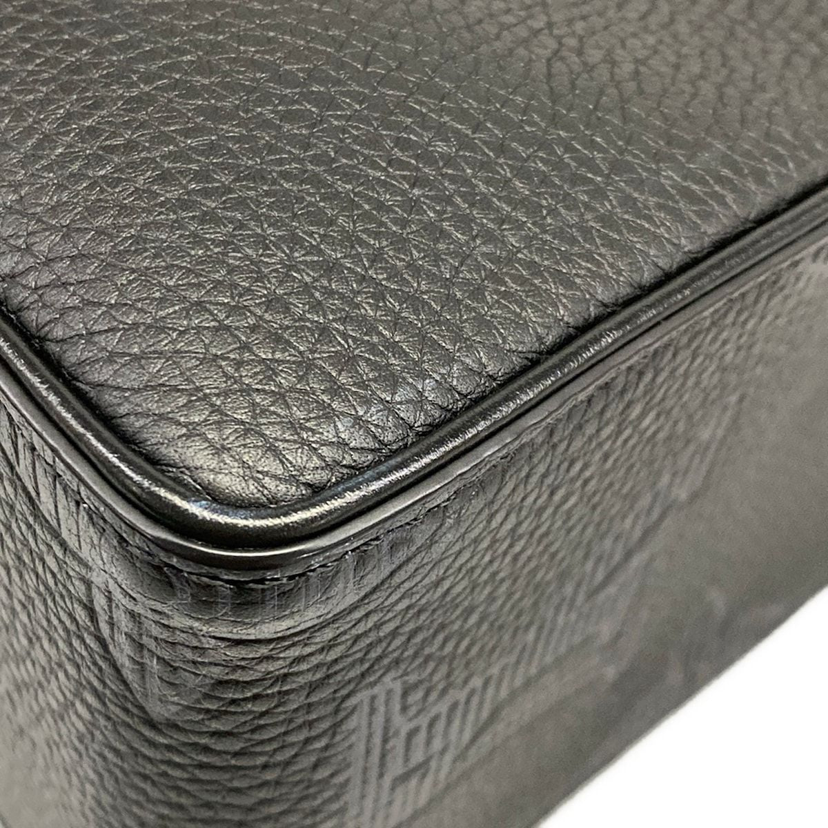 Louis Vuitton Pouch Monogram Shadow Vavin NV Black Leather Cowhide — view 6