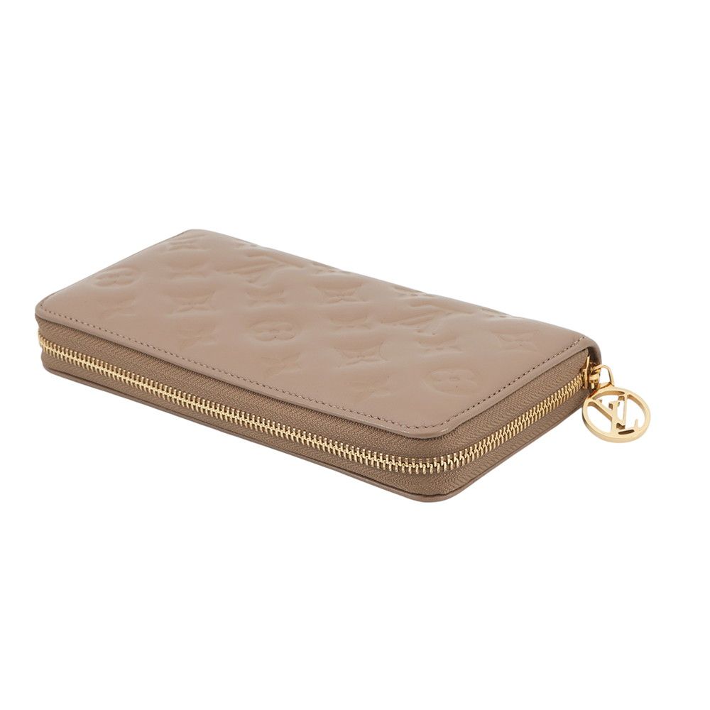 Louis Vuitton Wallet Monogram Lambskin Zippy Gray — view 2