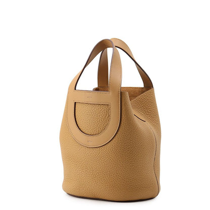 Hermes Tote in the Loop 18 Biscuit Gold Taurillon Clemence Swift — view 2