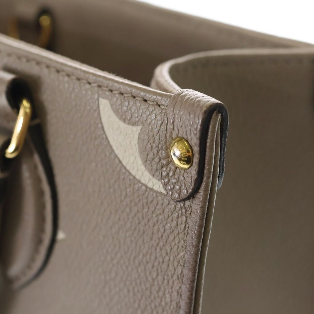 Louis Vuitton Monogram Giant Empreinte On The Go PM Shoulder Bag Beige Leather — view 6