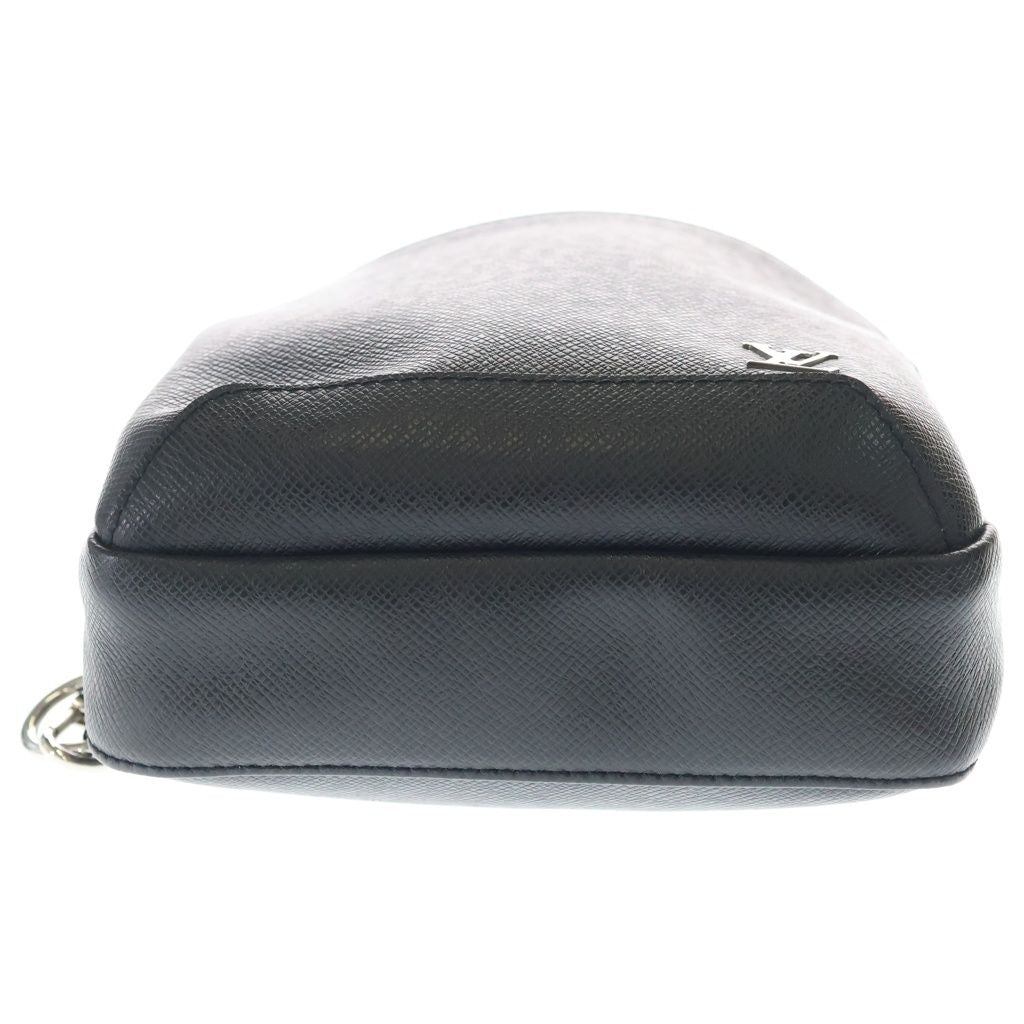 Louis Vuitton Taiga Avenue Sling Bag Black Leather Silver — view 4