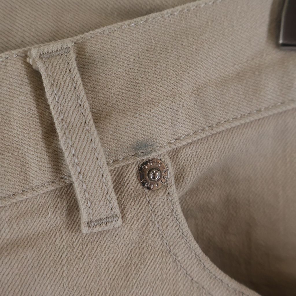 Louis Vuitton LV Monogram Patch Denim Pants Beige — view 4