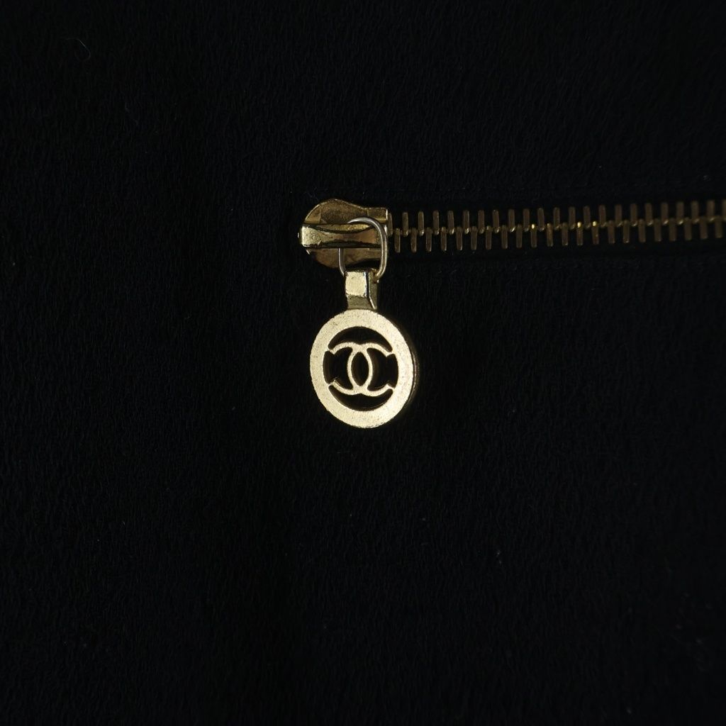 Chanel Wool Zip Knee Length Skirt Black 36 — view 5