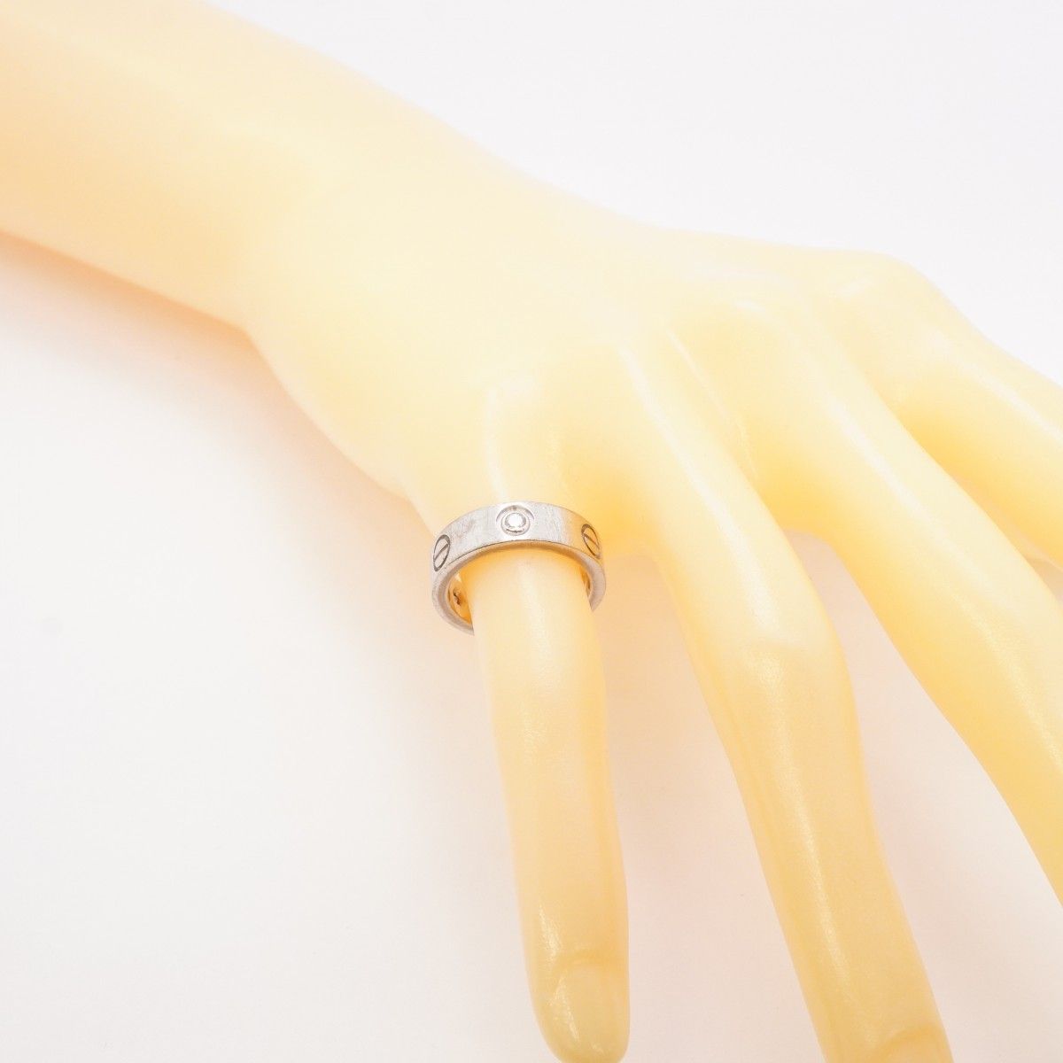 Cartier Ring Love 18k White Gold Diamond — view 8
