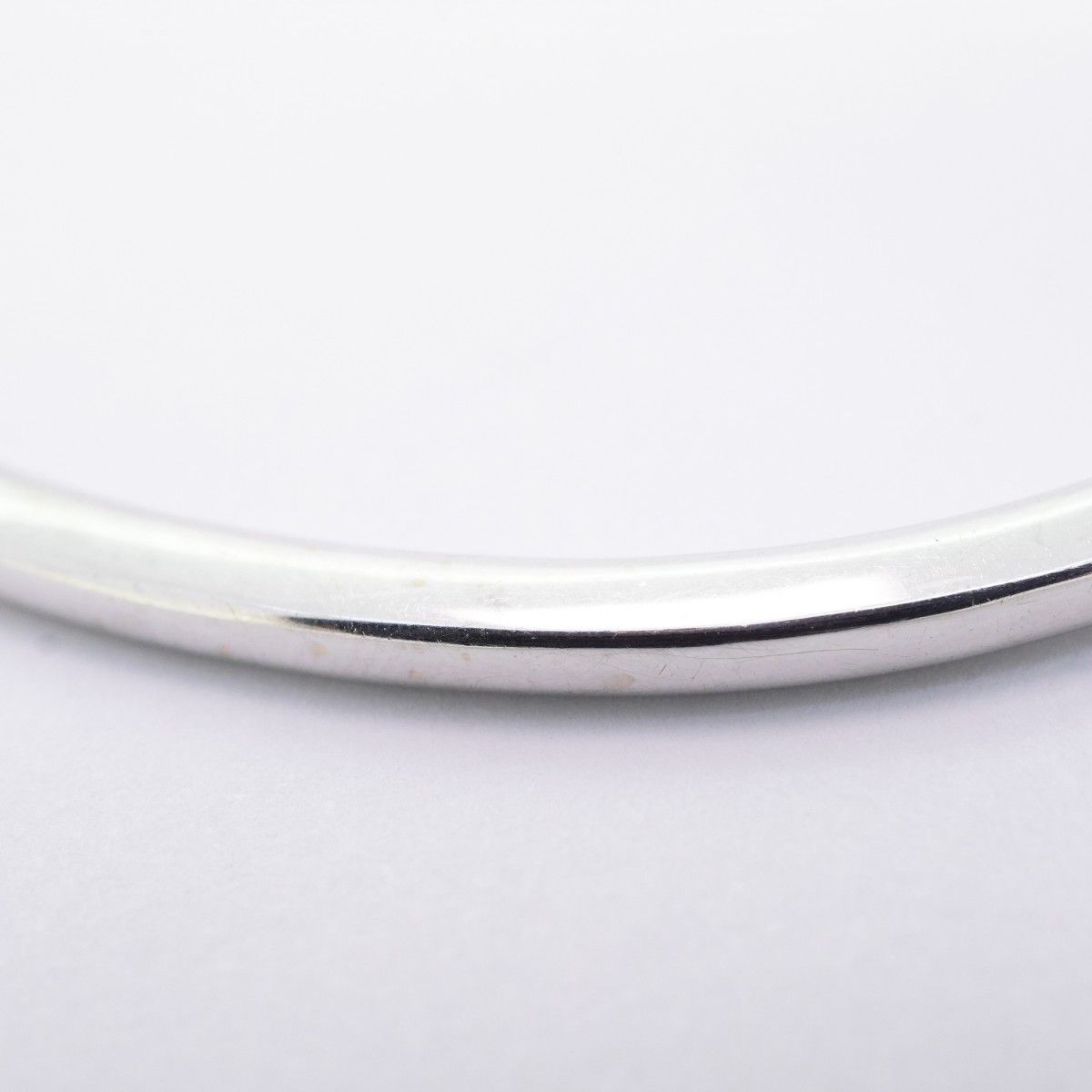 Tiffany & Co Bangle Metro Hinge 18k White Gold Diamond Bracelet — view 7
