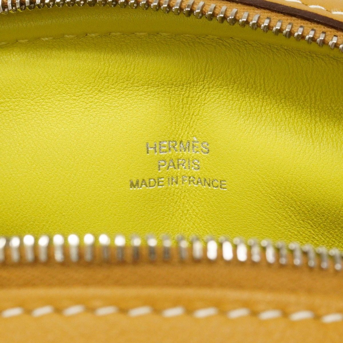 Hermes Shoulder Bag in the Loop Verso Swift Toffee Lime Silver — view 5