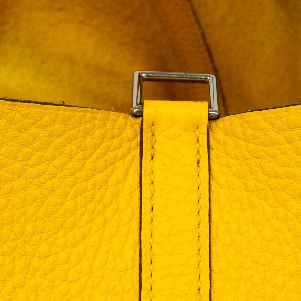 Hermes Handbag Picotin Lock PM Taurillon Clemence Joannapur Silver — view 9