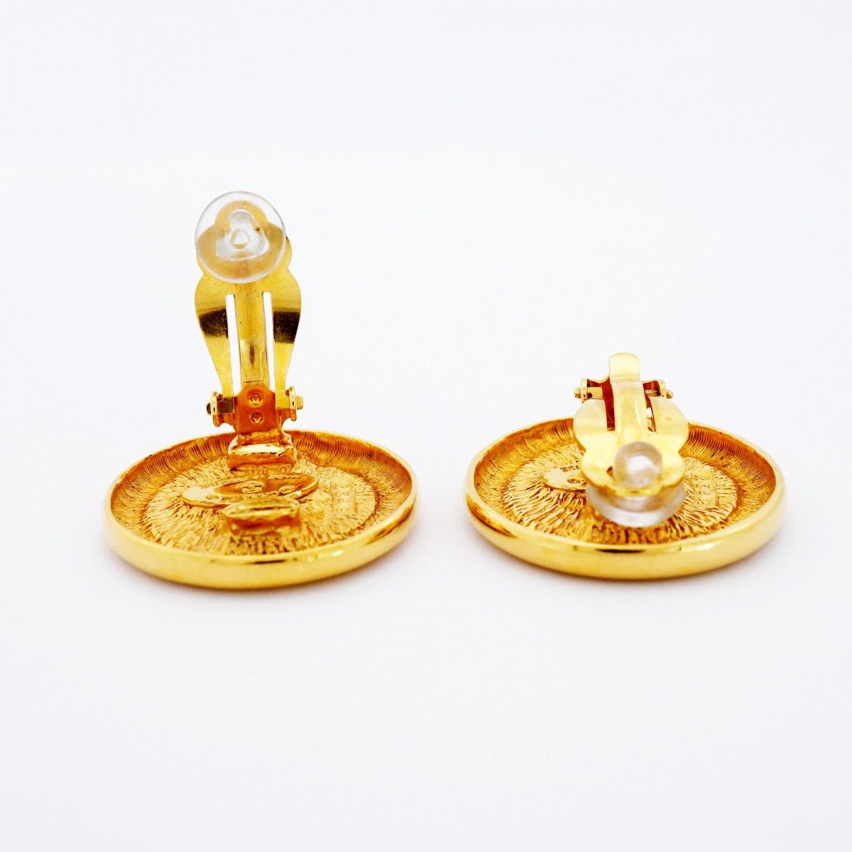 Chanel Earrings Vintage CC Logo Round — view 3