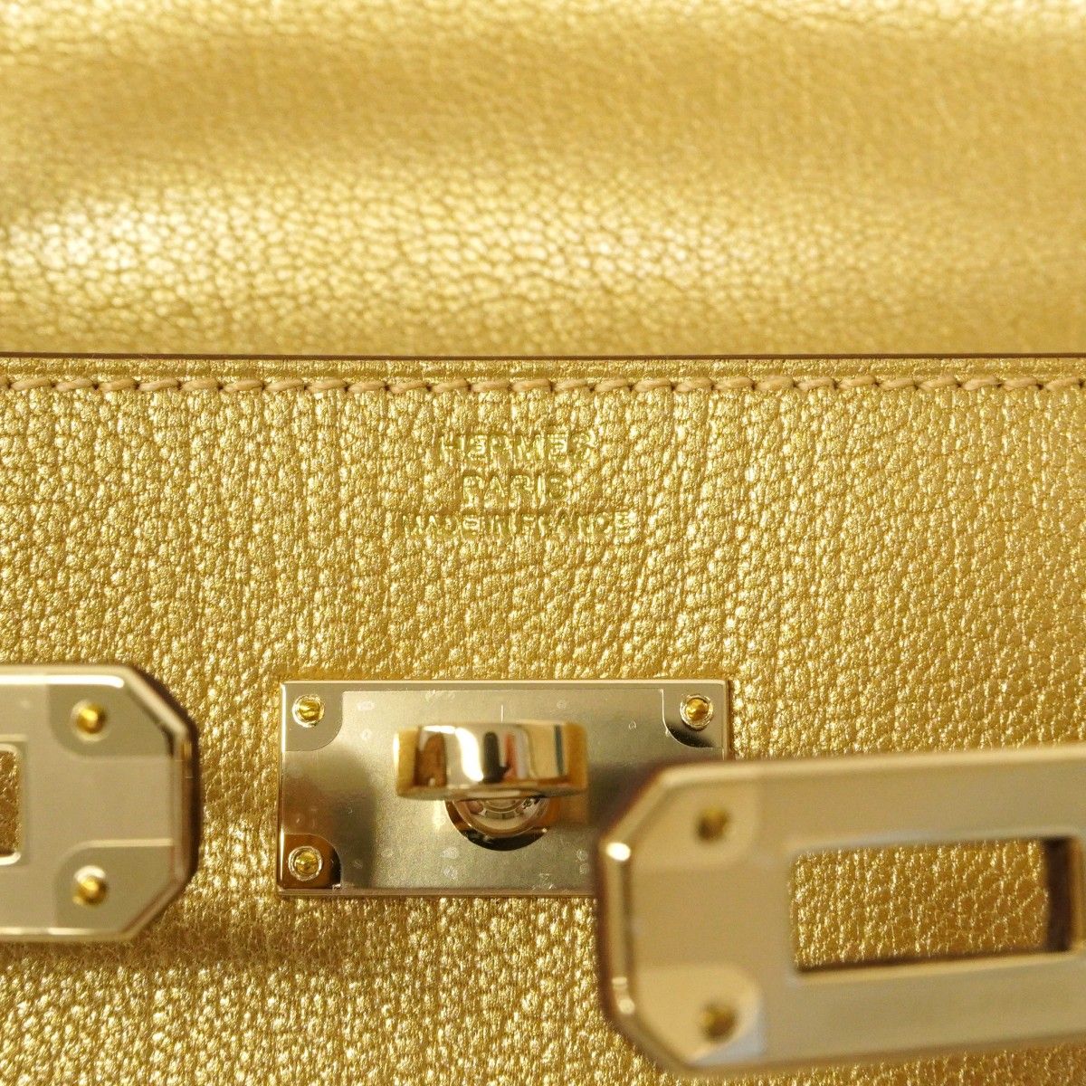 Hermes Shoulder Wallet Kelly Go Chevre Misor Dore Gold — view 5