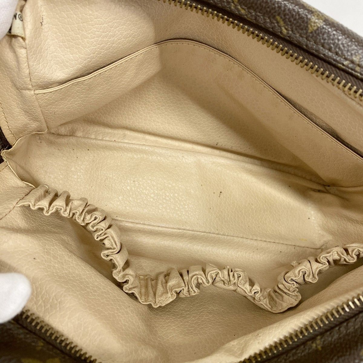 Louis Vuitton Pouch Monogram Trousse Toilet 23 Brown — view 4