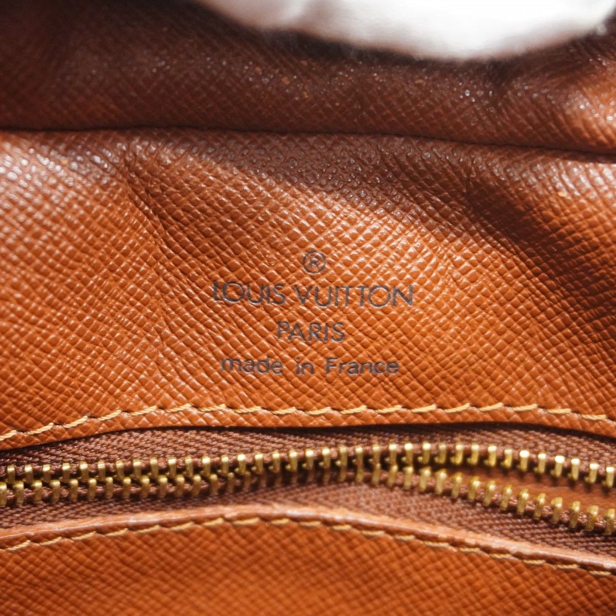 Louis Vuitton Shoulder Bag Monogram Boulogne 30 Brown — view 5