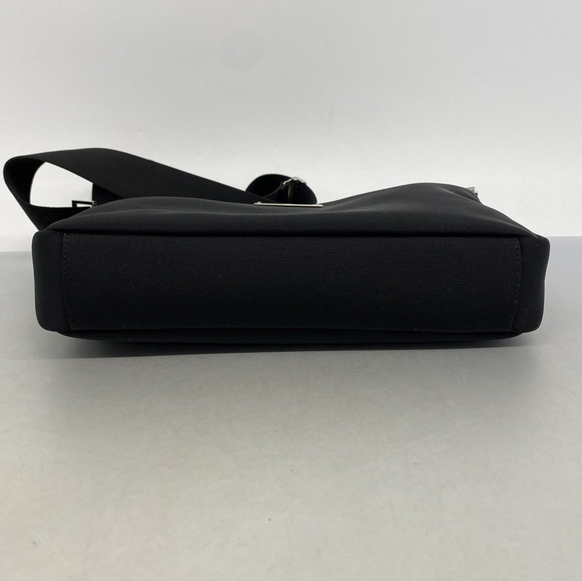 Gucci Shoulder Bag Canvas Black Silver — view 3