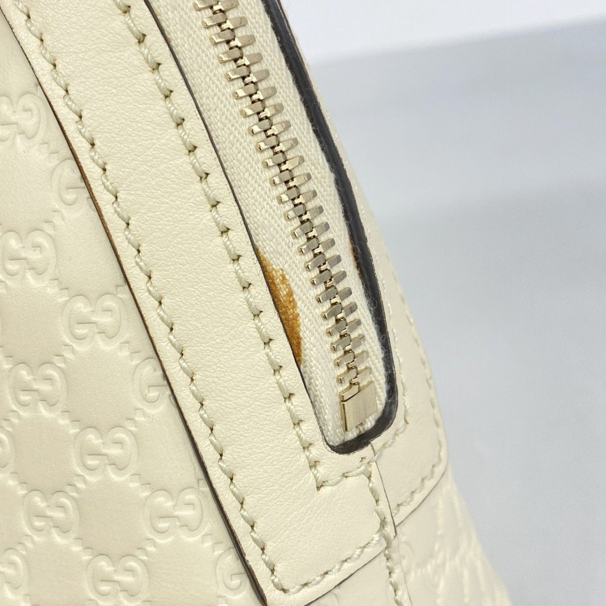 Gucci Handbag Micro Guccissima Leather White Champagne Gold 2-Way Bag — view 6