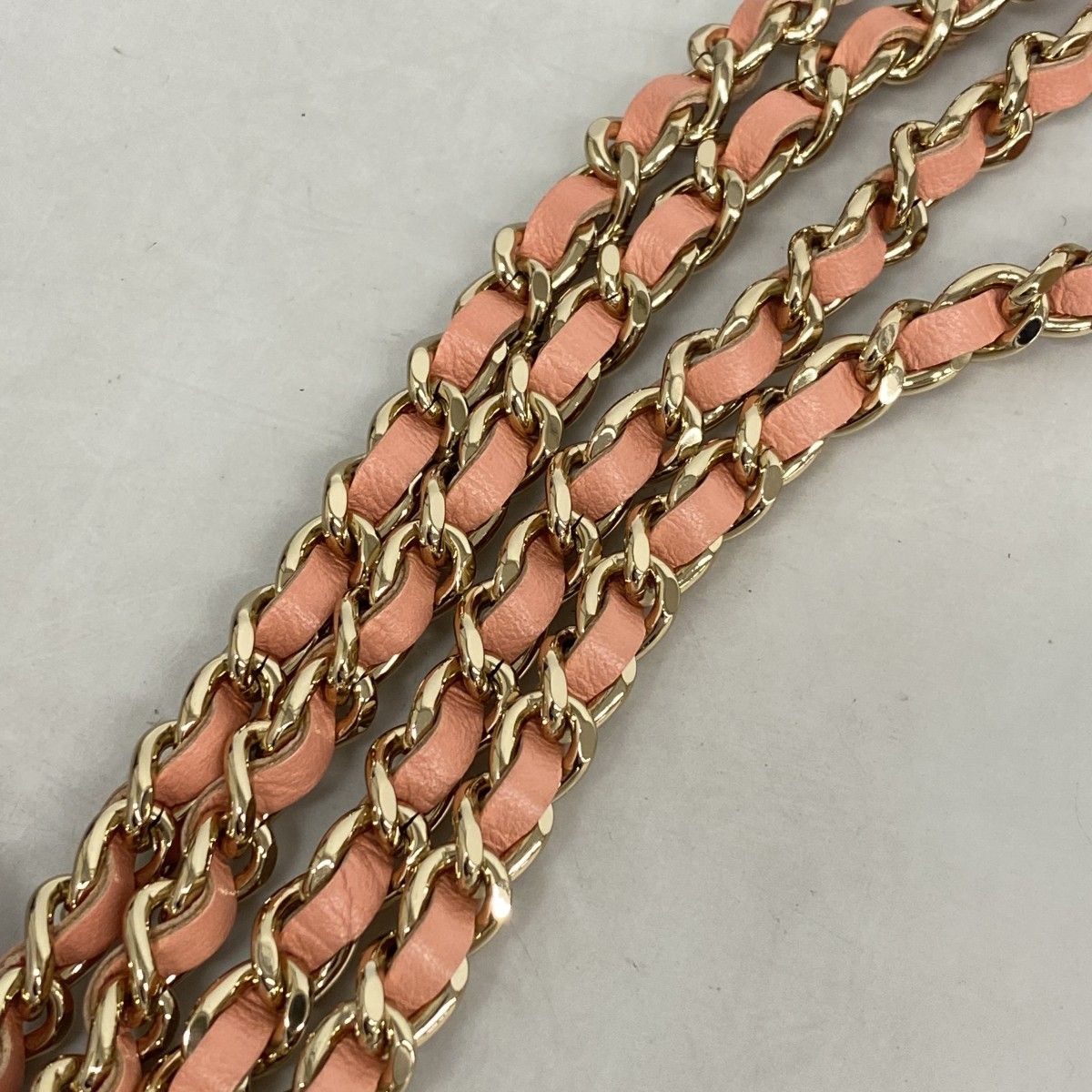 Chanel Shoulder Bag Deauville Canvas Pink Ivory Champagne Gold — view 7