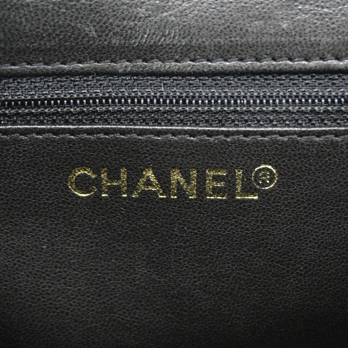 Chanel Chain Tote Quilted Caviar Leather Black Gold — view 5