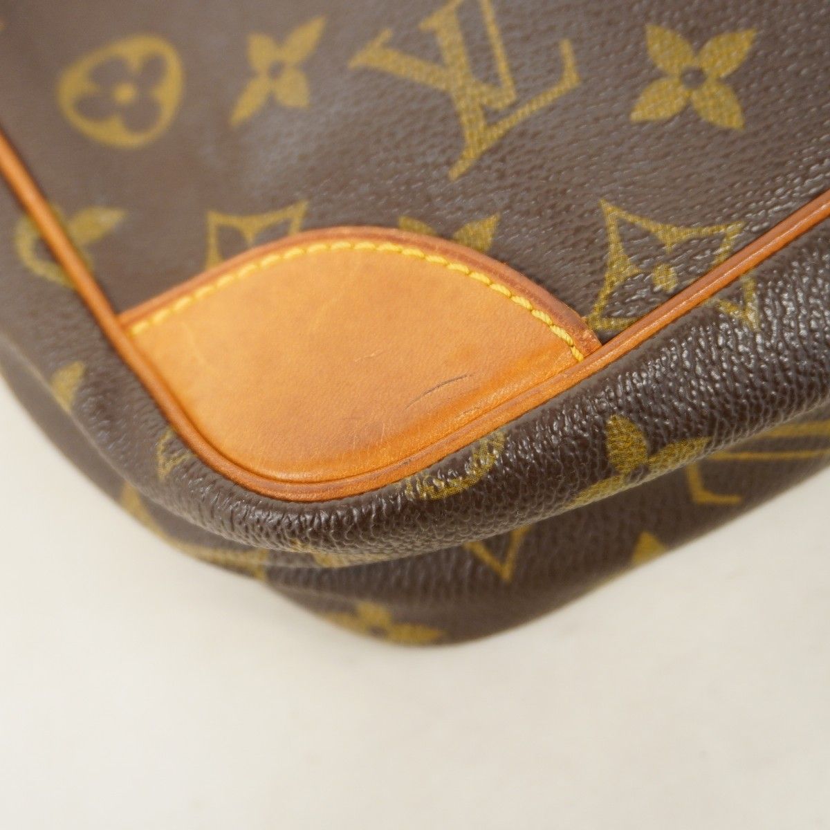 Louis Vuitton Clutch Monogram Compiegne 28 Brown — view 7