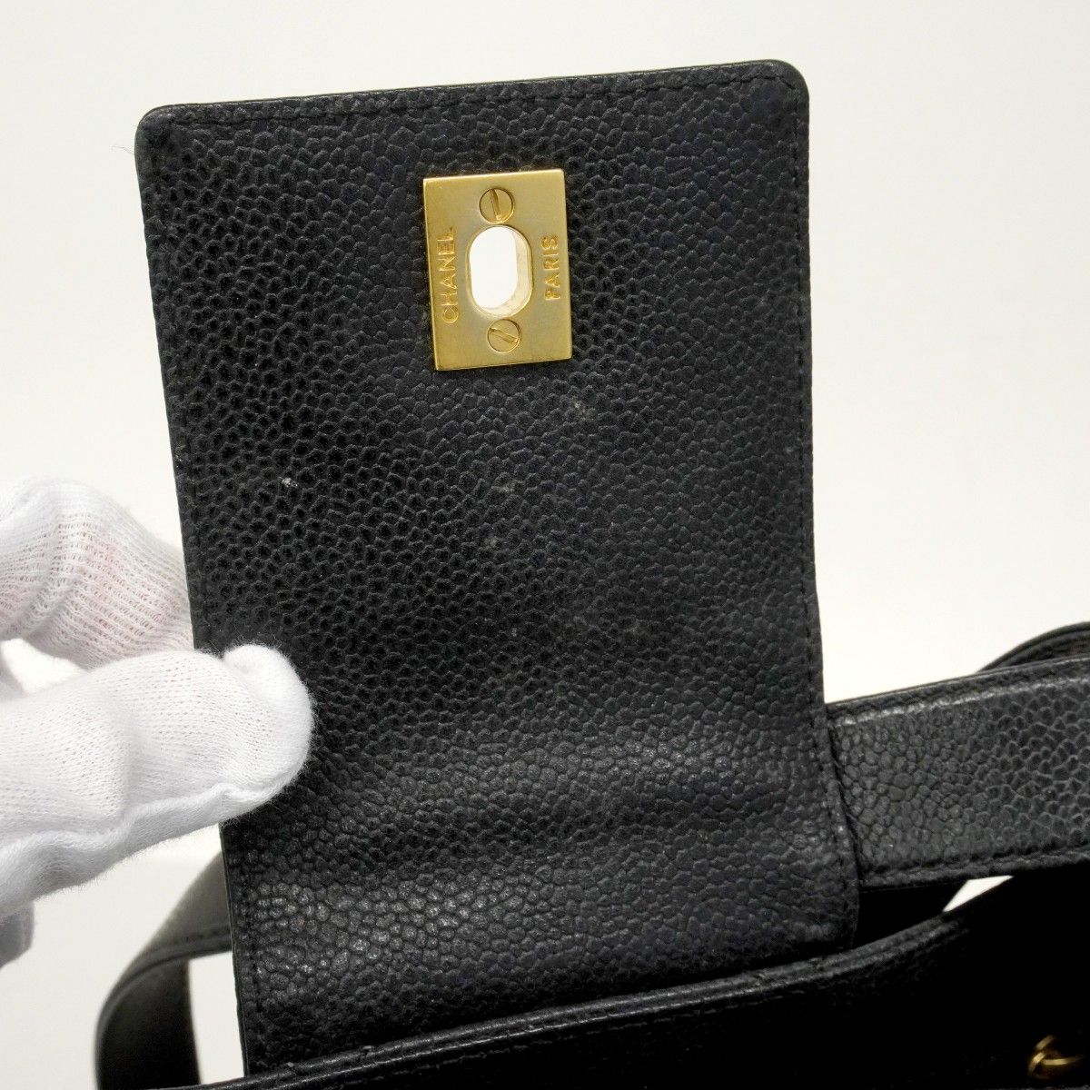 Chanel Shoulder Bag Quilted Caviar Leather Black Gold — view 9