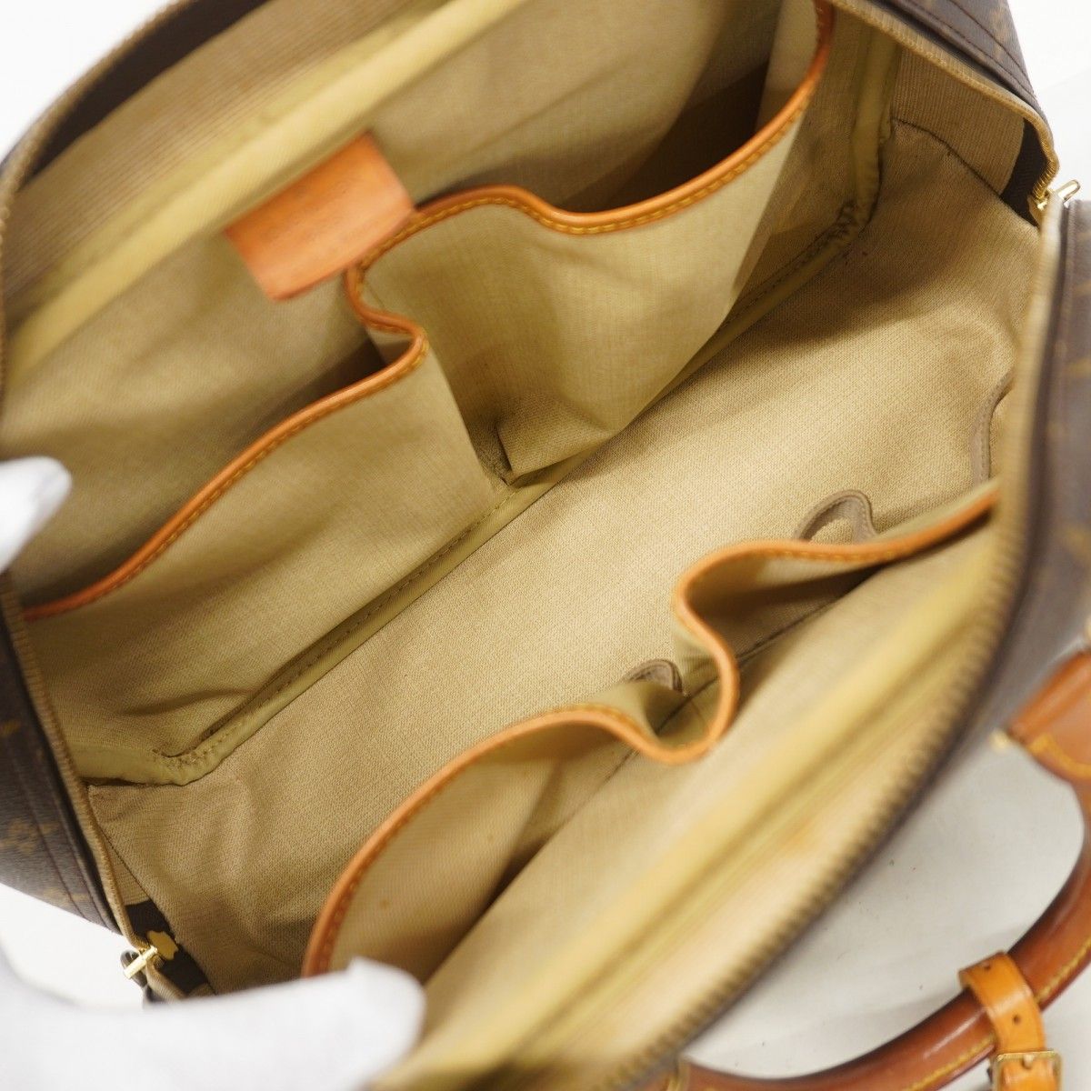 Louis Vuitton Handbag Monogram Deauville Brown — view 4
