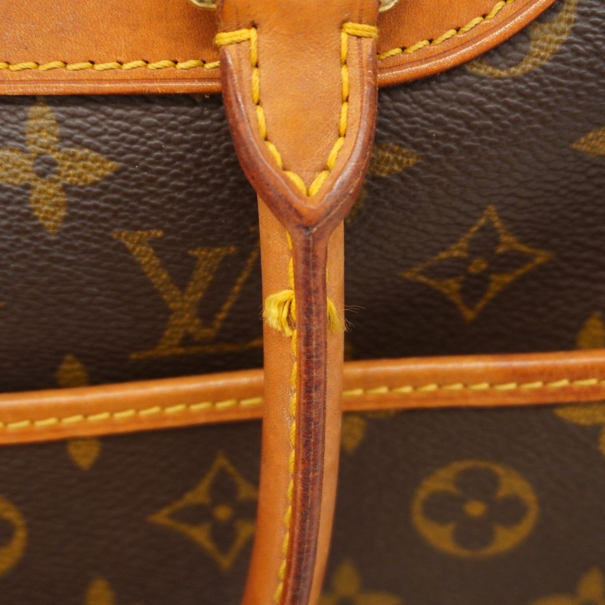 Louis Vuitton Handbag Monogram Deauville Brown — view 6