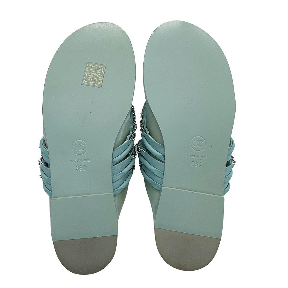 Chanel Sandals Leather Thong Mint Green 38c Chain CC Logo — view 6