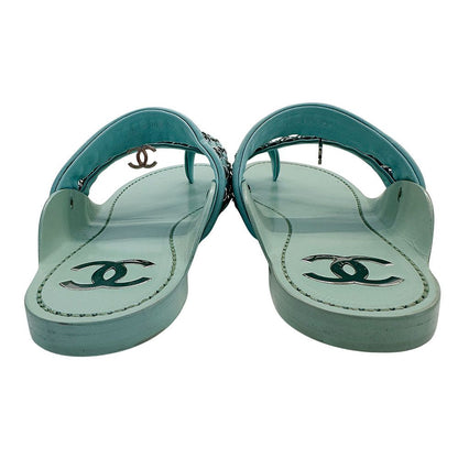 Chanel Sandals Leather Thong Mint Green 38c Chain CC Logo — view 4