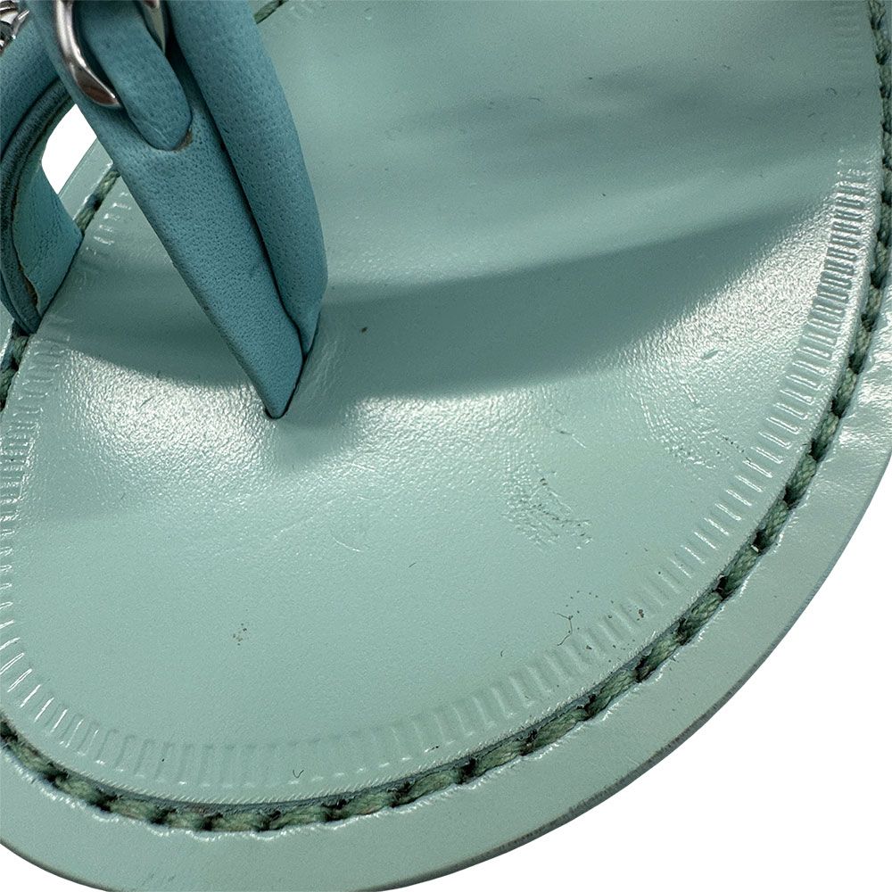 Chanel Sandals Leather Thong Mint Green 38c Chain CC Logo — view 9