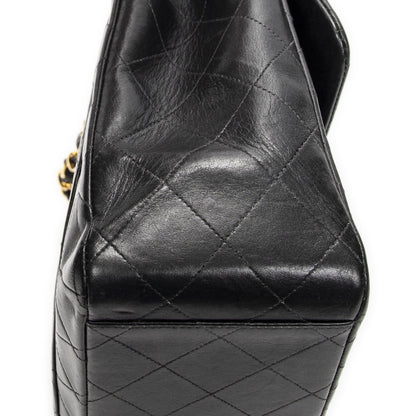Chanel Maxi Jumbo XL Flap Black Quilted Lambskin Leather — view 7