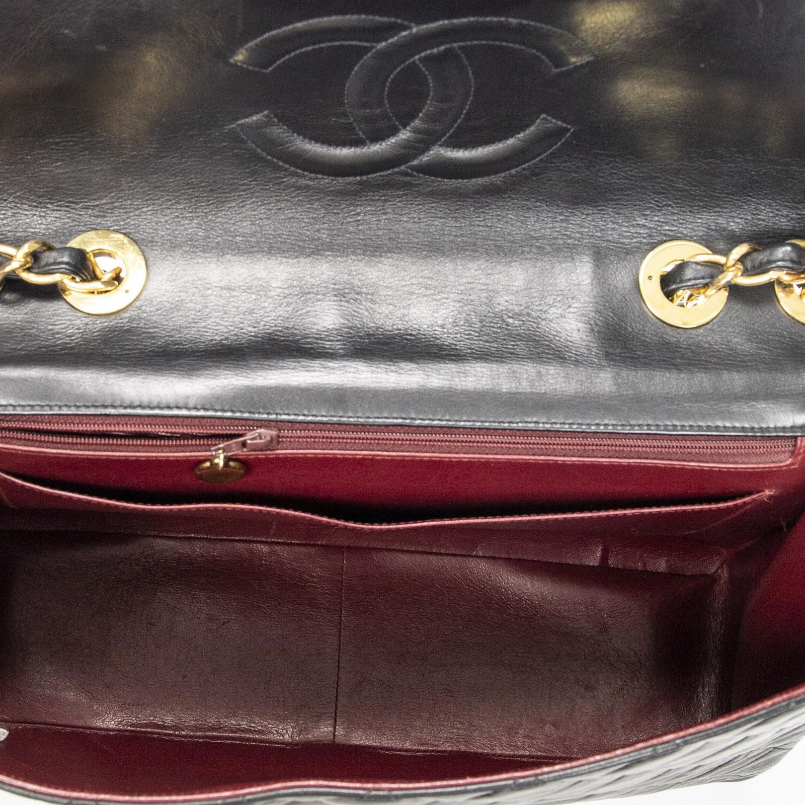 Chanel Maxi Jumbo XL Flap Black Quilted Lambskin Leather — view 9