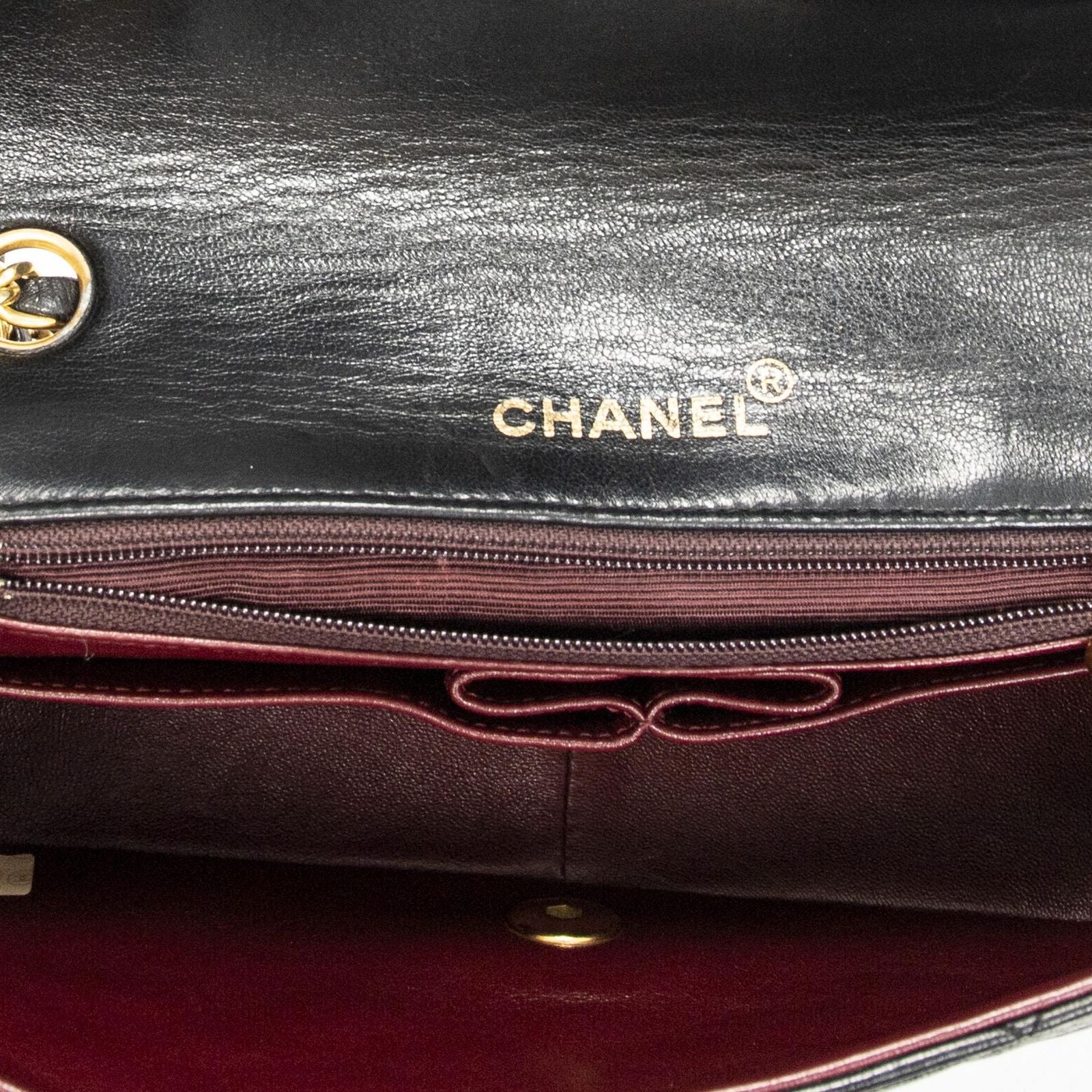 Chanel Mademoiselle Full Flap Black Quilted Lambskin Leather — view 9
