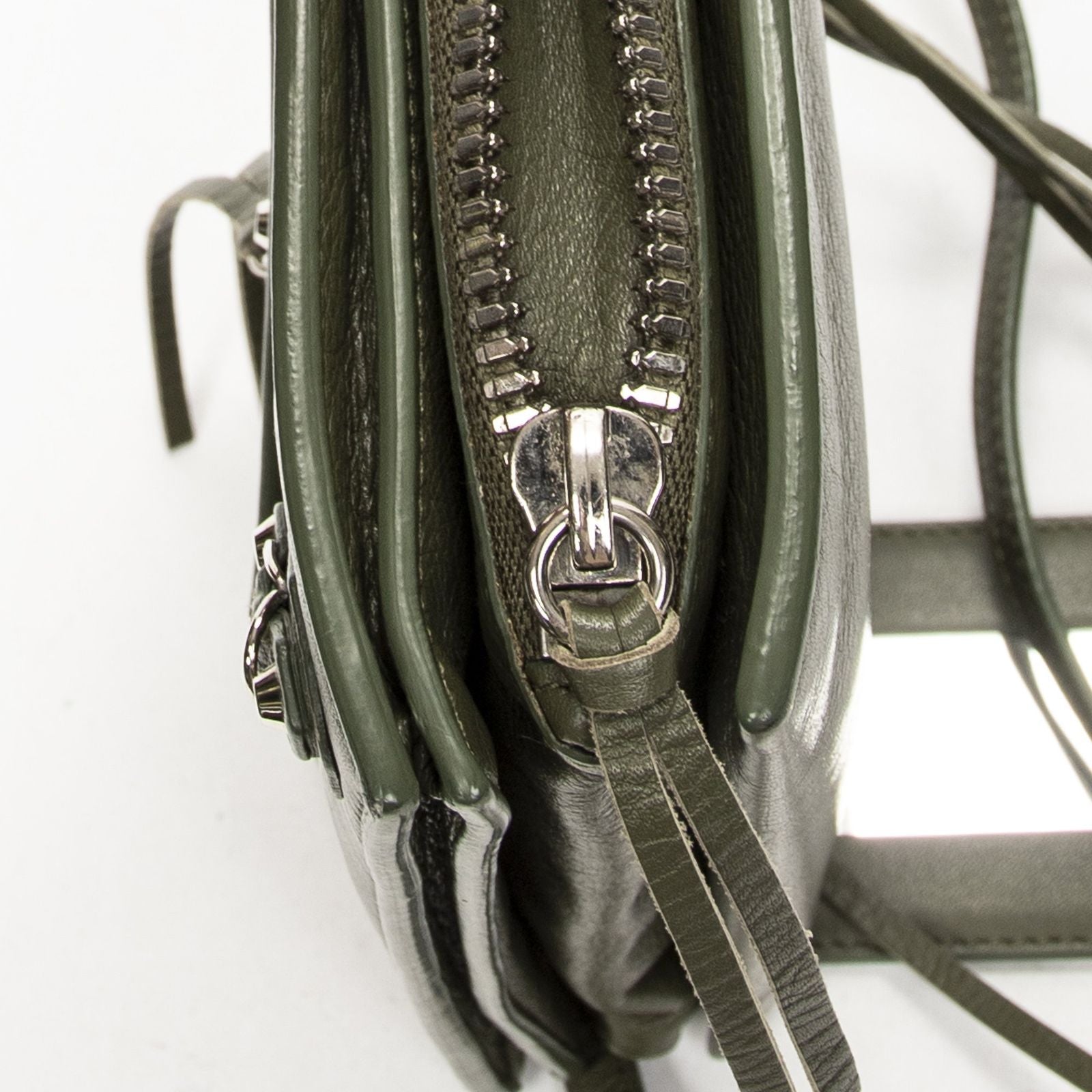 Balenciaga Xs Papier Zip Around Triple Olive Green Calfskin Leather Handbag — view 8
