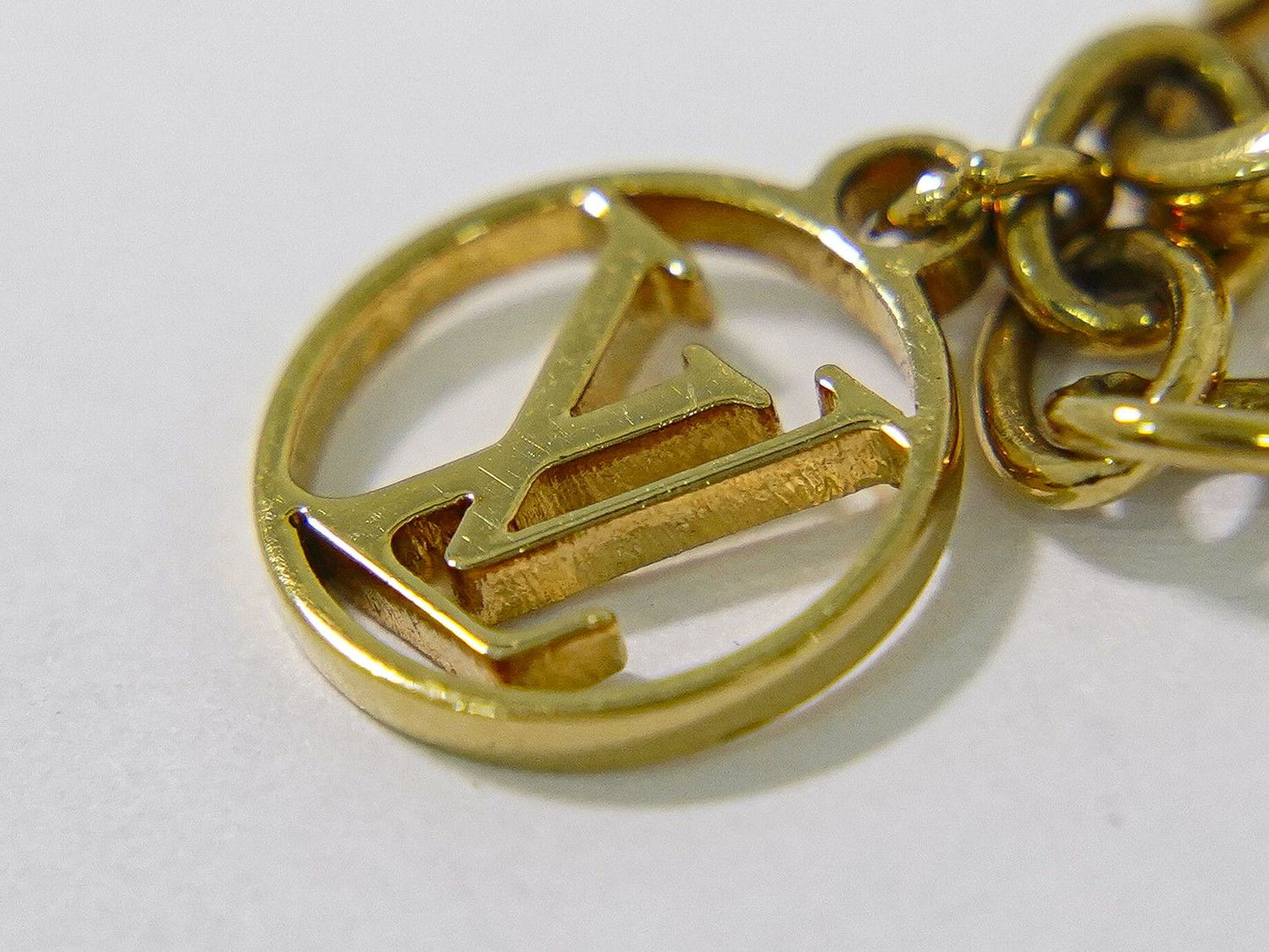 Louis Vuitton Bracelet LV Iconic Rhinestone Gold Plated — view 5