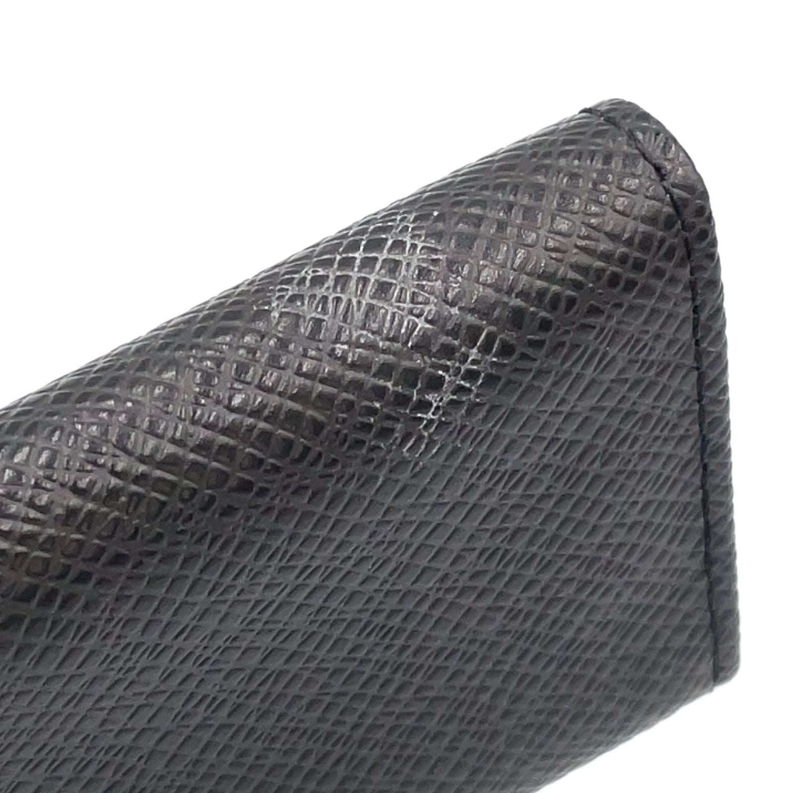 Louis Vuitton Multicles 4 Taiga Ardoise Leather Black 4 Key Case Silver — view 8