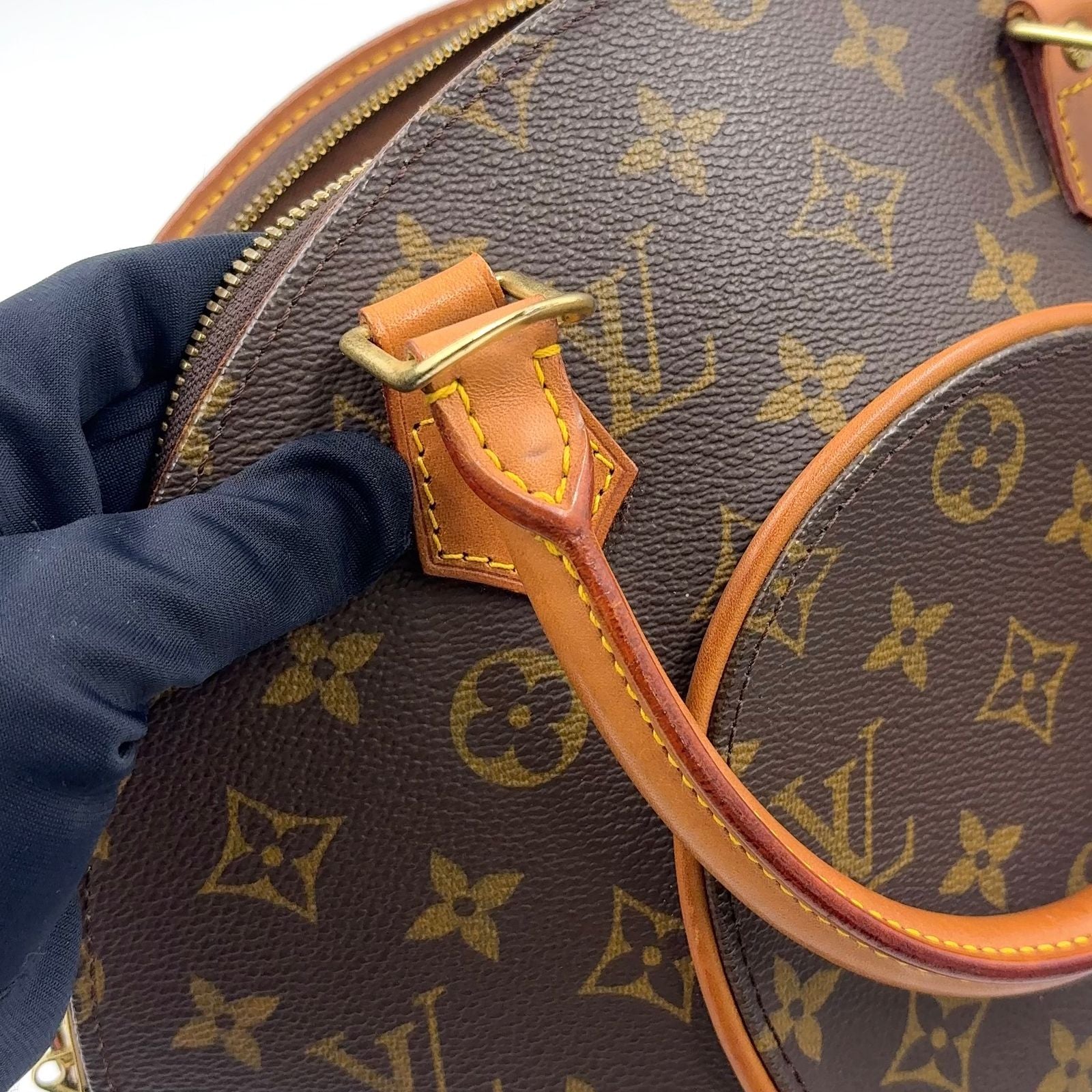 Louis Vuitton Ellipse PM Monogram Leather Brown Handbag Gold — view 8