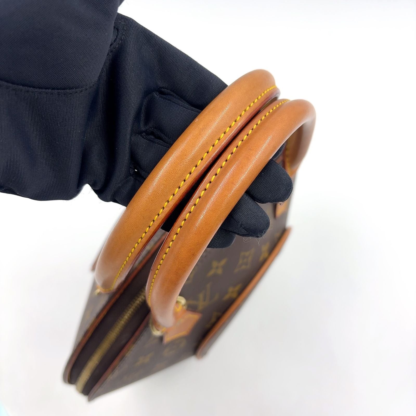 Louis Vuitton Ellipse PM Monogram Leather Brown Handbag Gold — view 7