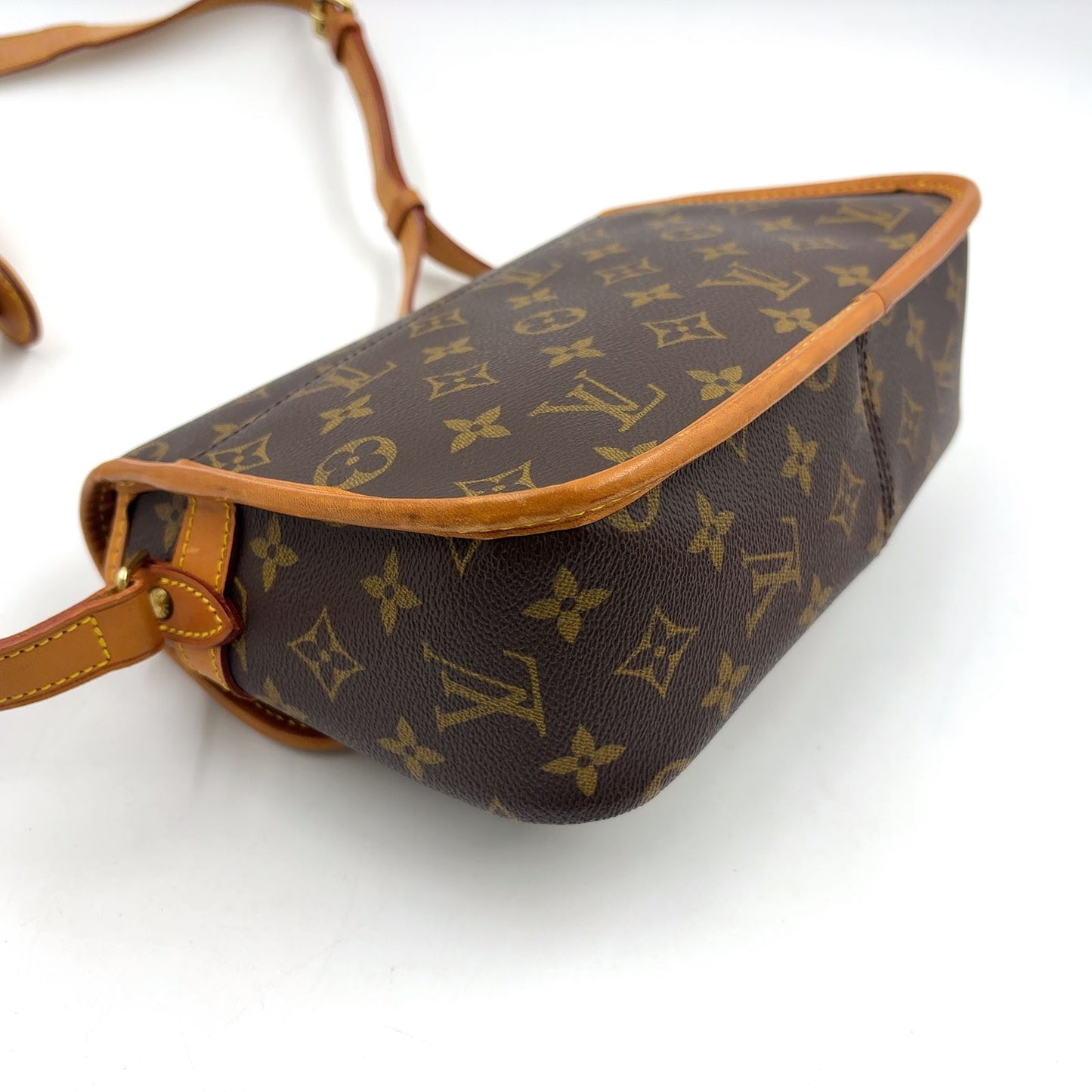 Louis Vuitton Sologne Monogram Leather Brown Shoulder Bag Gold — view 6
