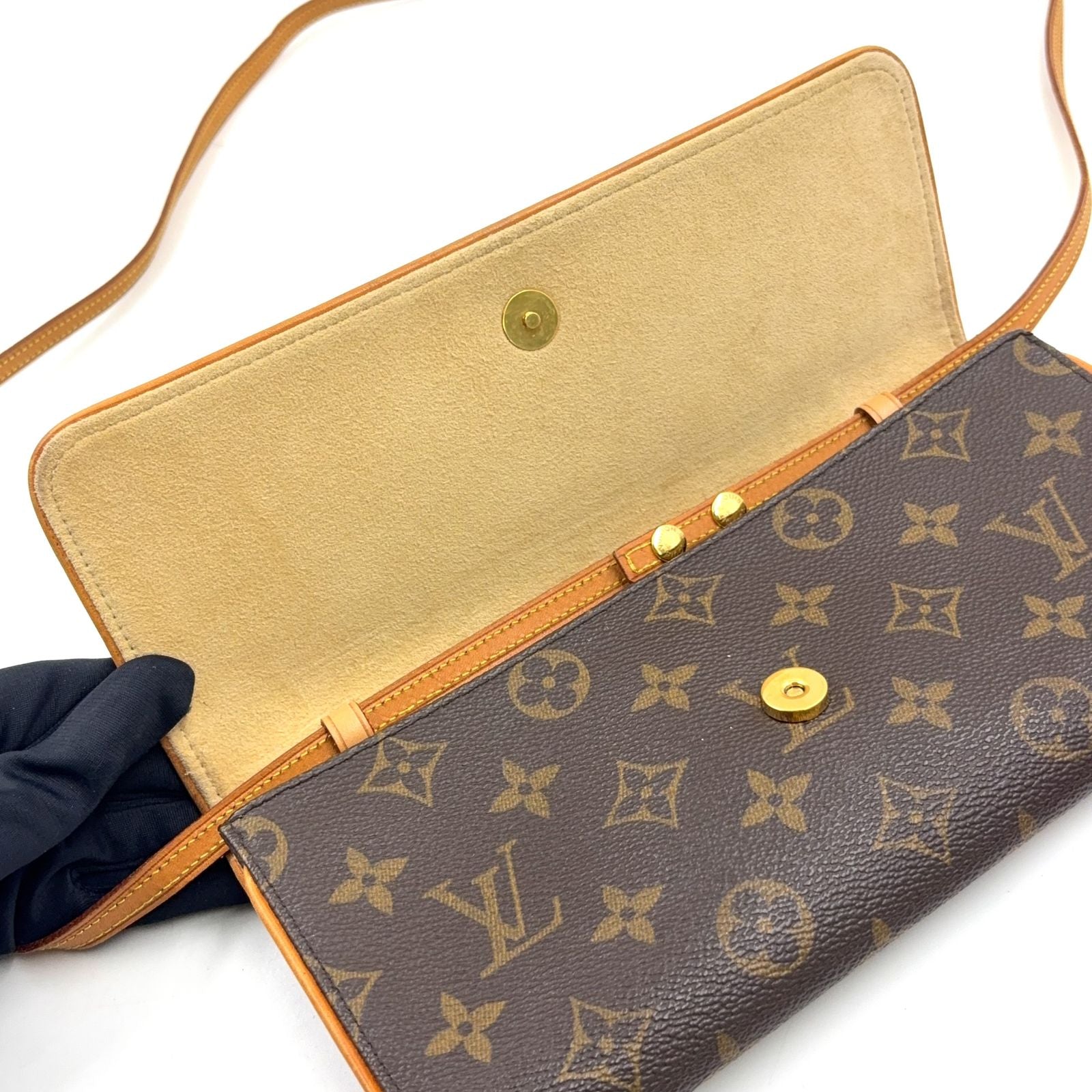 Louis Vuitton Pochette Twin GM Monogram Leather Brown Shoulder Bag Gold — view 9