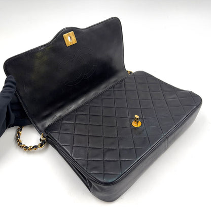 Chanel Turnlock Quilted Unknown Lambskin Black Chain Shoulder Bag Gold — view 9