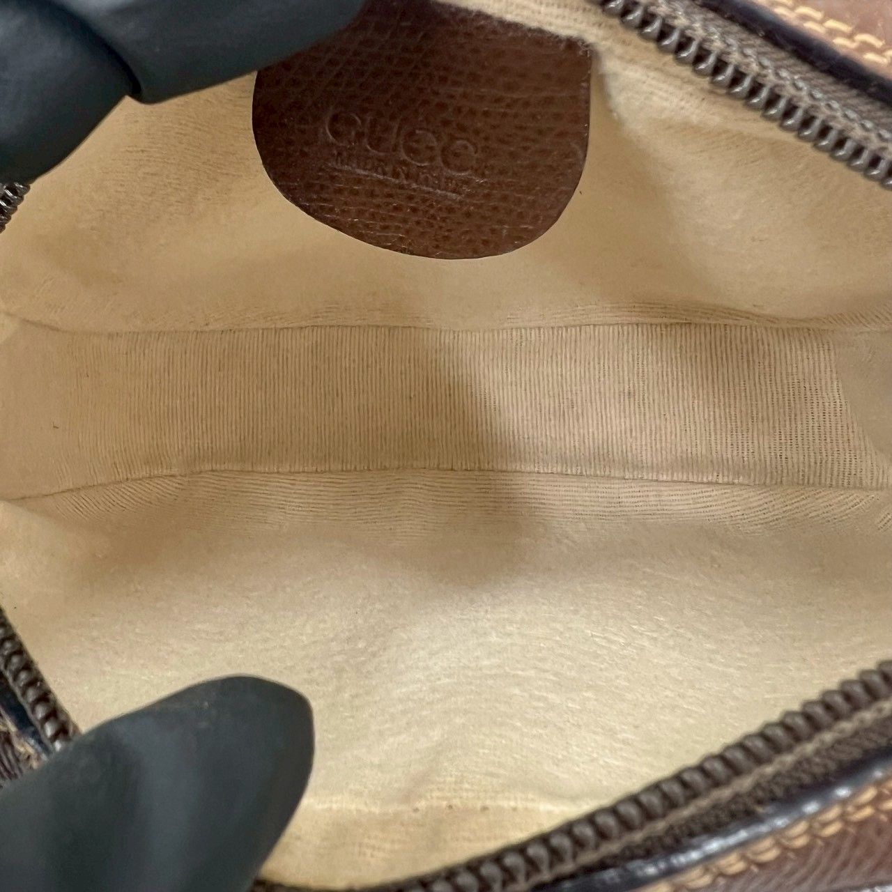 Gucci Vintage Sherry Line GG Logo Leather Mini Shoulder Bag Brown — view 9
