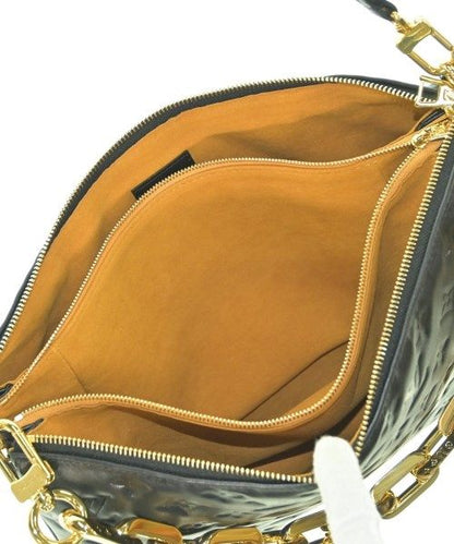 Louis Vuitton Shoulder Bag — view 5