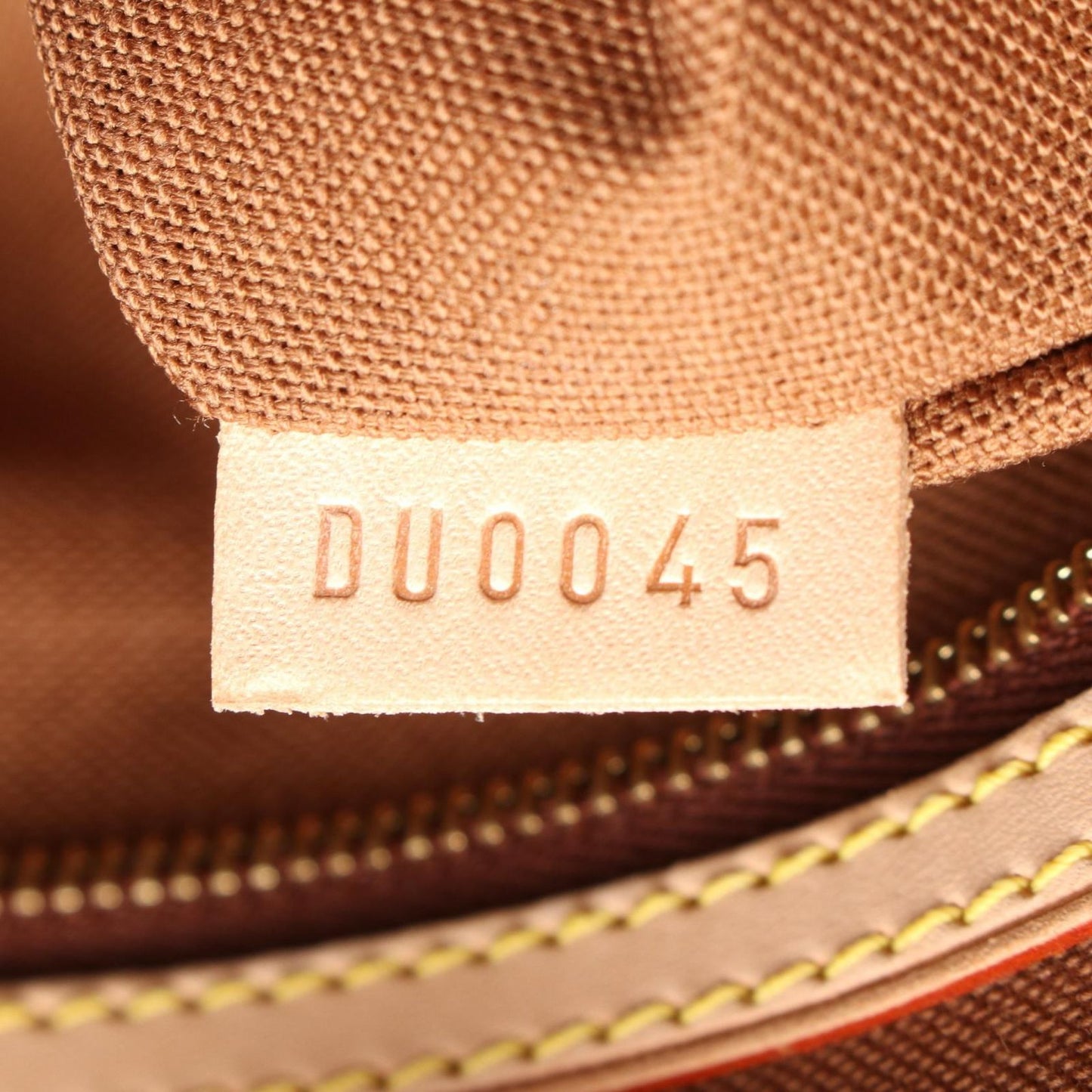 Louis Vuitton Shoulder Bag Batignolles Oriental Canvas Leather — view 5