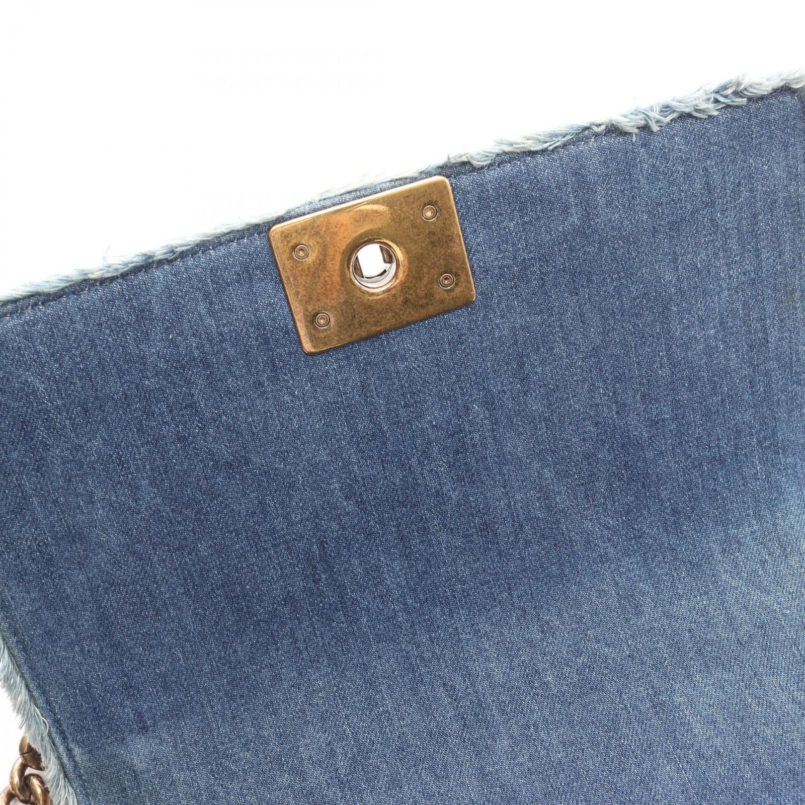 Chanel Shoulder Bag Patchwork Denim Blue Chain — view 6