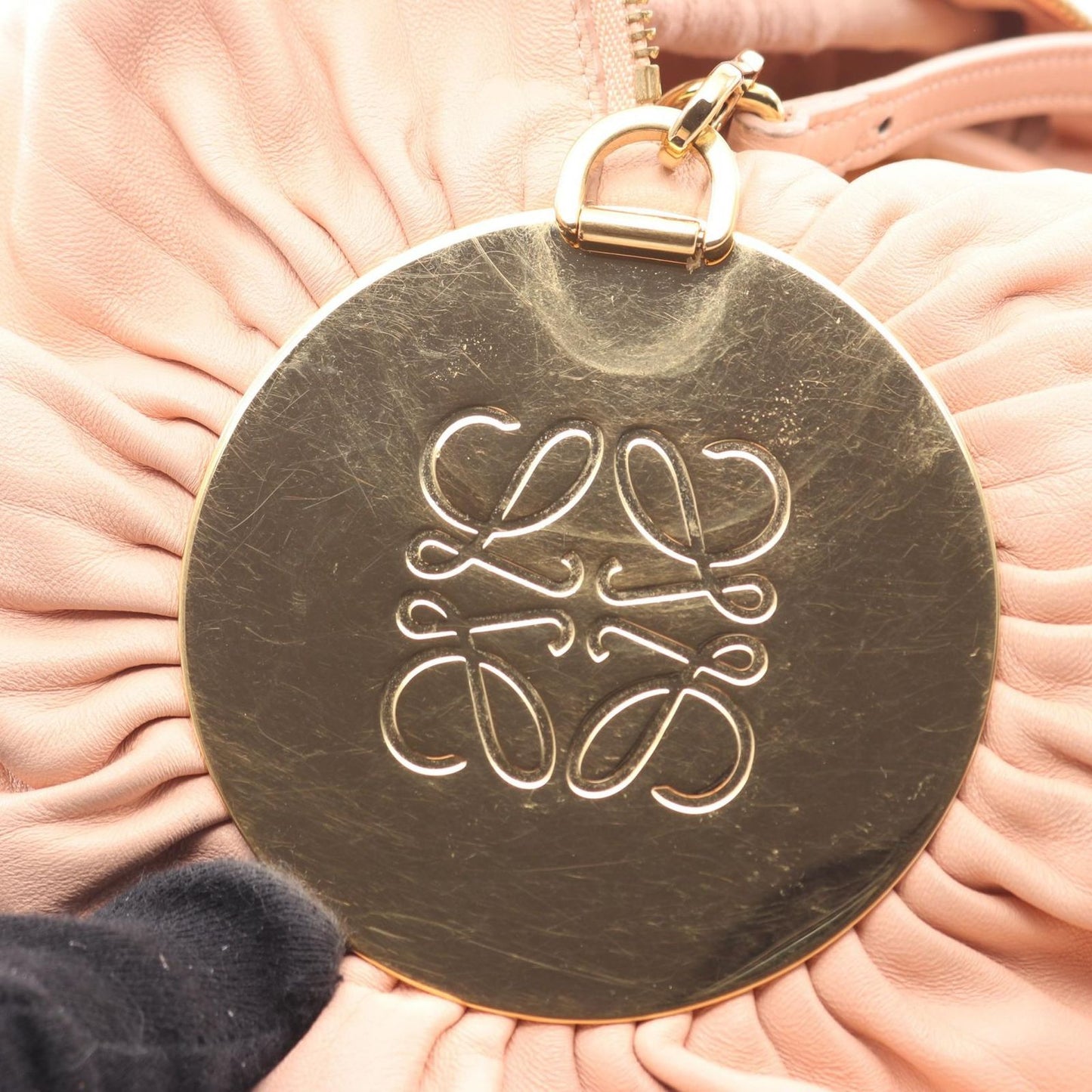 Loewe Shoulder Bag Bracelet Pouch Blossom Leather — view 6
