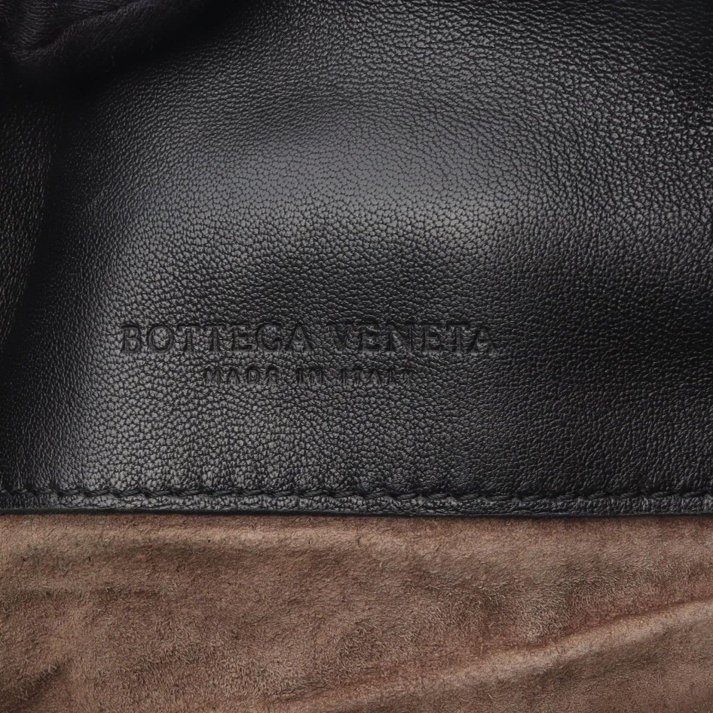 Bottega Veneta Shoulder Bag Intrecciato Black Leather — view 4