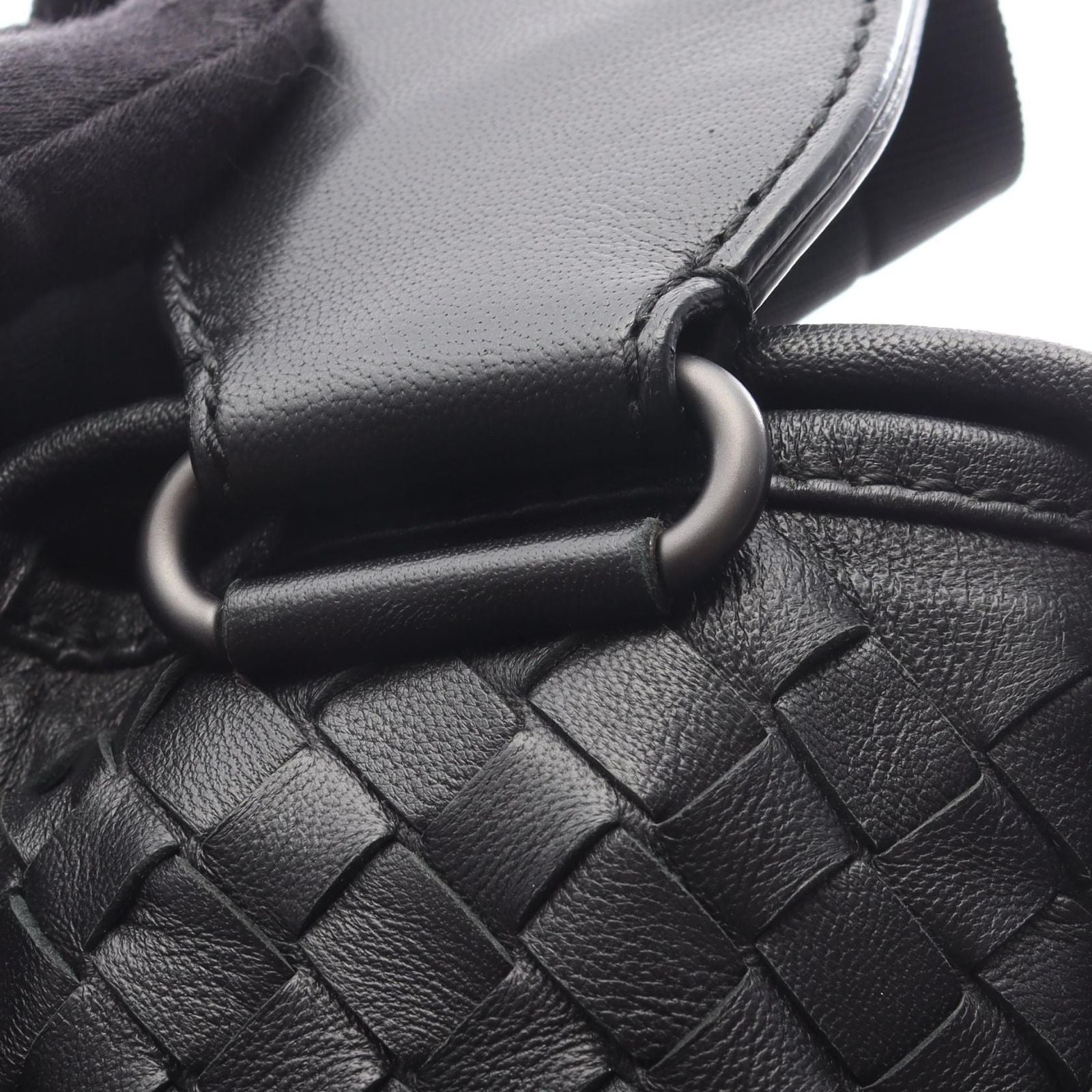 Bottega Veneta Shoulder Bag Intrecciato Black Leather — view 8