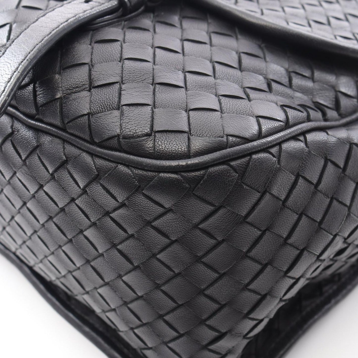 Bottega Veneta Shoulder Bag Intrecciato Black Leather — view 6