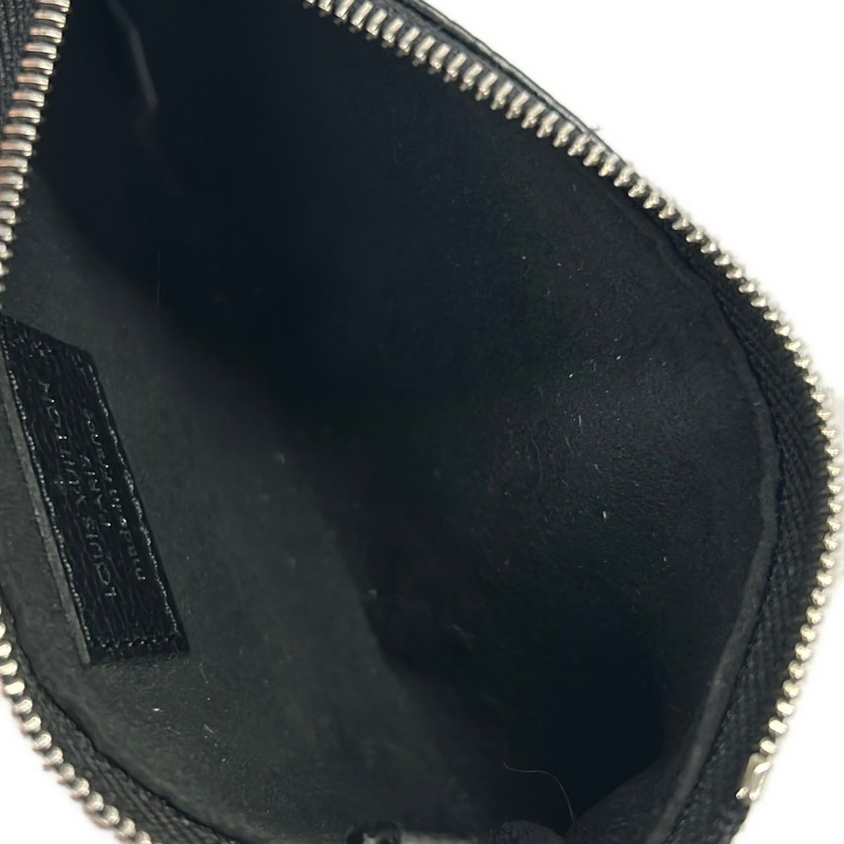 Louis Vuitton Coin Case Mahina Pochette Cles Noir Leather Cowhide — view 3
