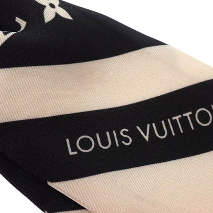 Louis Vuitton Monogram Silhouette Bag Charm Key Holder Silk Black Gold — view 9