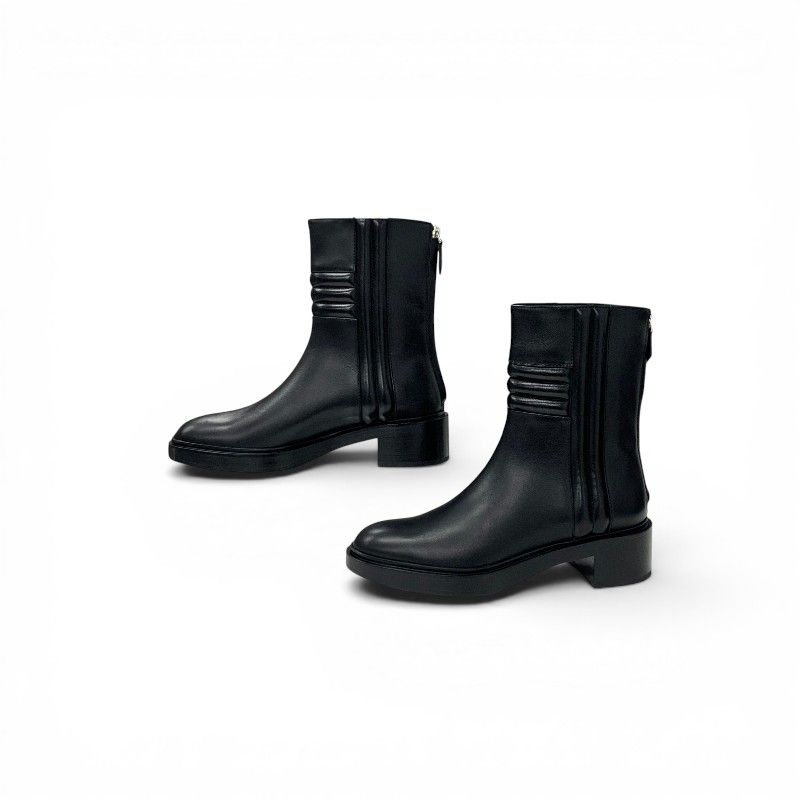 Hermes Boots Short Shoes Leather Black — view 3